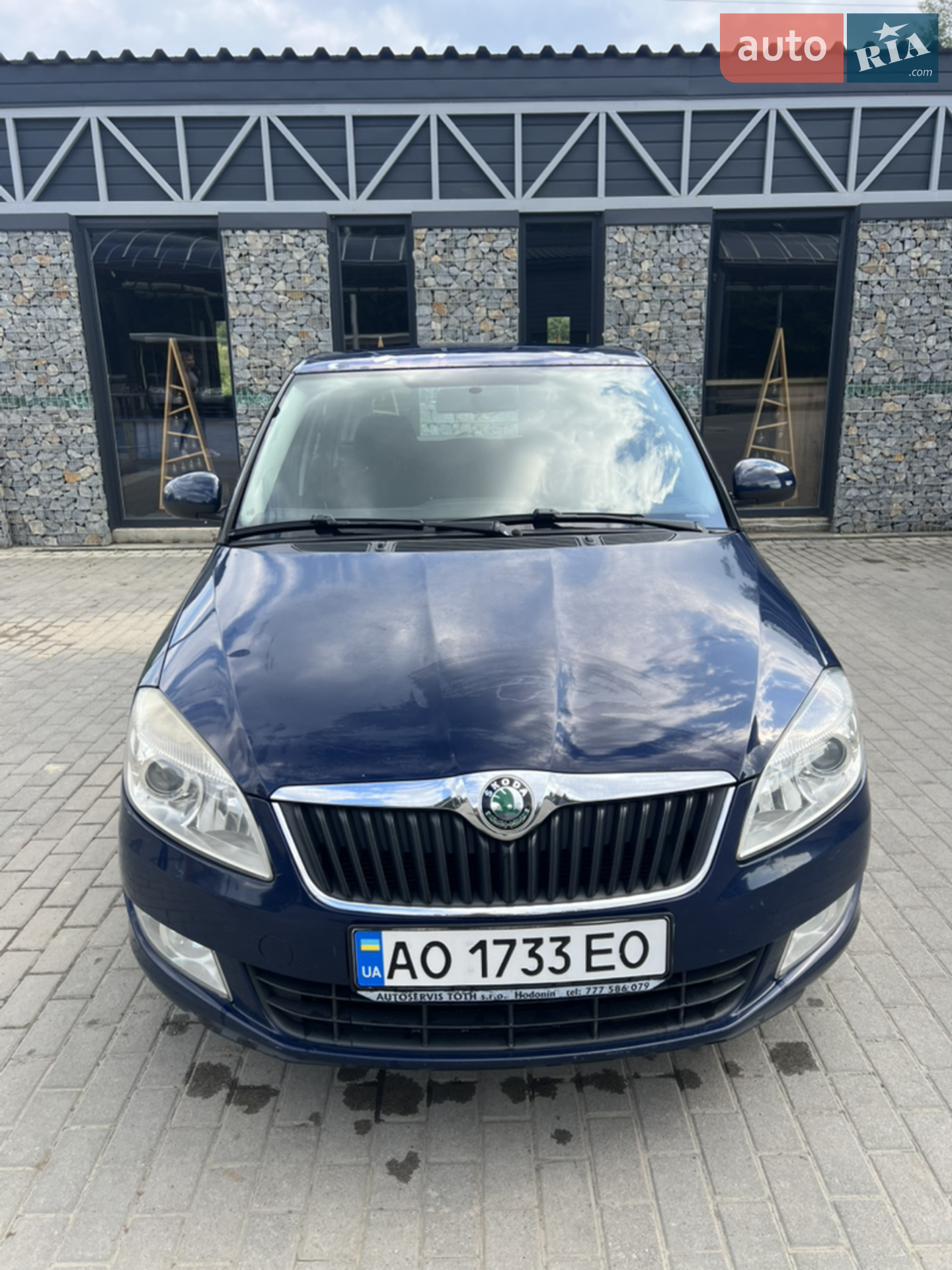 2010 Skoda Fabia - мініатюра 2