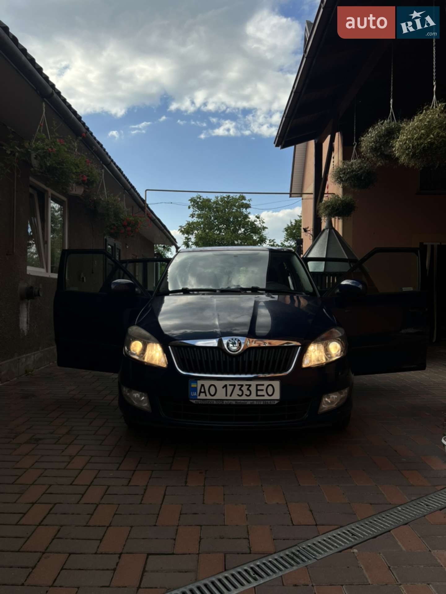 2010 Skoda Fabia - мініатюра 11