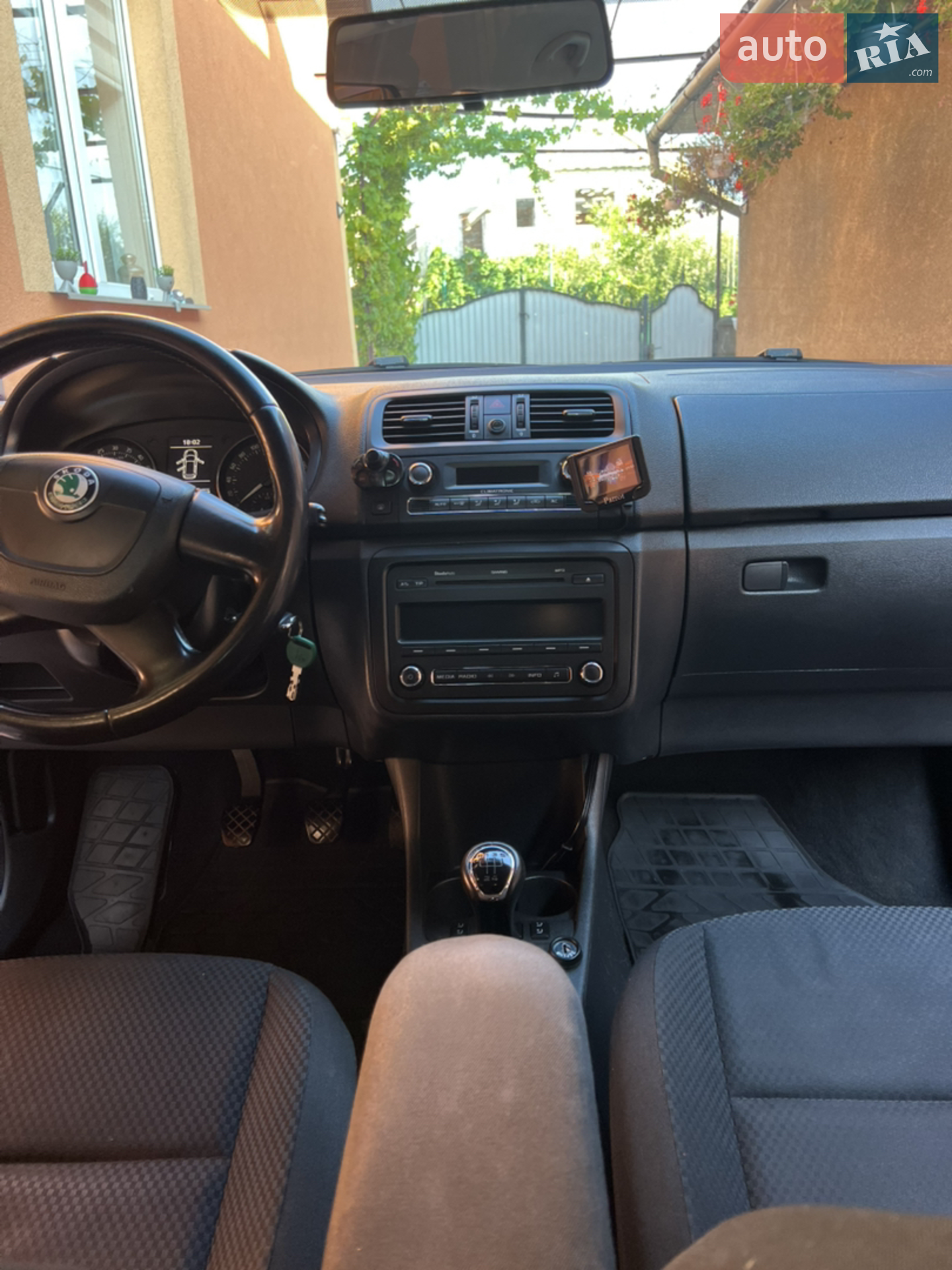 2010 Skoda Fabia - мініатюра 24