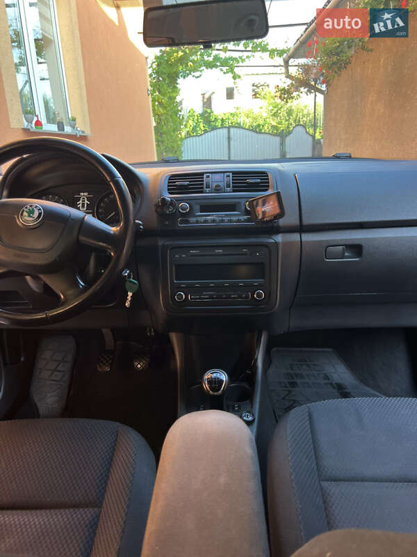 Універсал Skoda Fabia 2010 в Тячеві