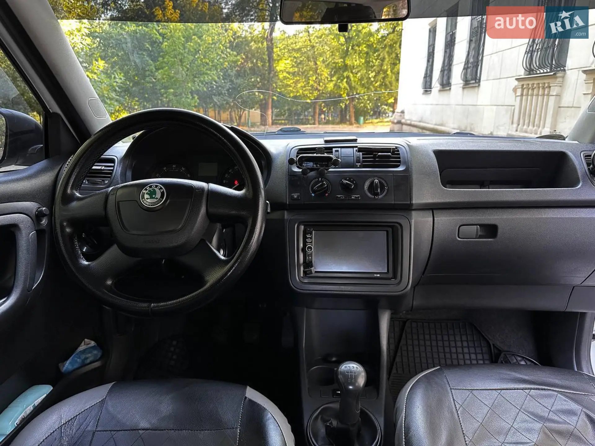 2012 Skoda Fabia - мініатюра 11
