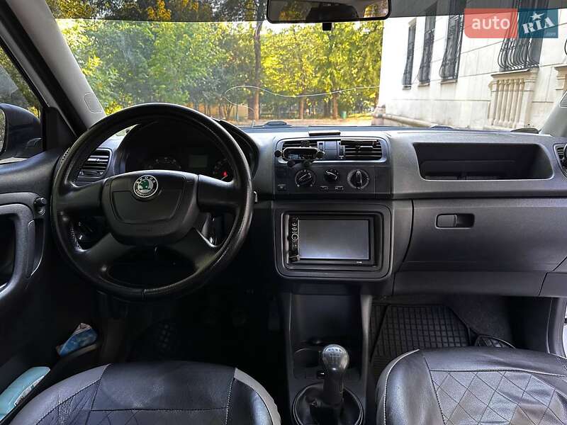 Хэтчбек Skoda Fabia 2012 в Запорожье фото 11 Хэтчбек Skoda Fabia 2012 в Запорожье