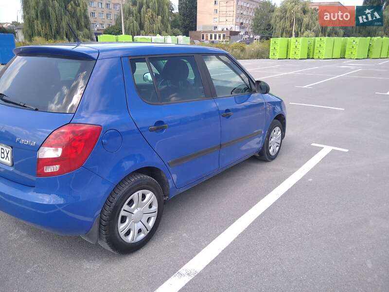 Хэтчбек Skoda Fabia 2009 в Каменец-Подольском