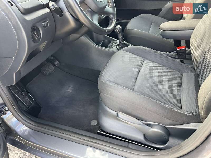 Универсал Skoda Fabia 2012 в Ужгороде фото 17 Универсал Skoda Fabia 2012 в Ужгороде