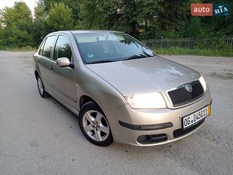 Седан Skoda Fabia 2005 в Тернополі