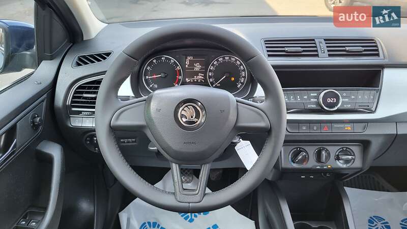 Хэтчбек Skoda Fabia 2017 в Киеве