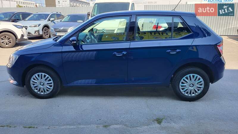 Хэтчбек Skoda Fabia 2017 в Киеве