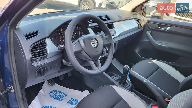Хэтчбек Skoda Fabia 2017 в Киеве