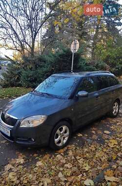 Універсал Skoda Fabia 2008 в Дніпрі