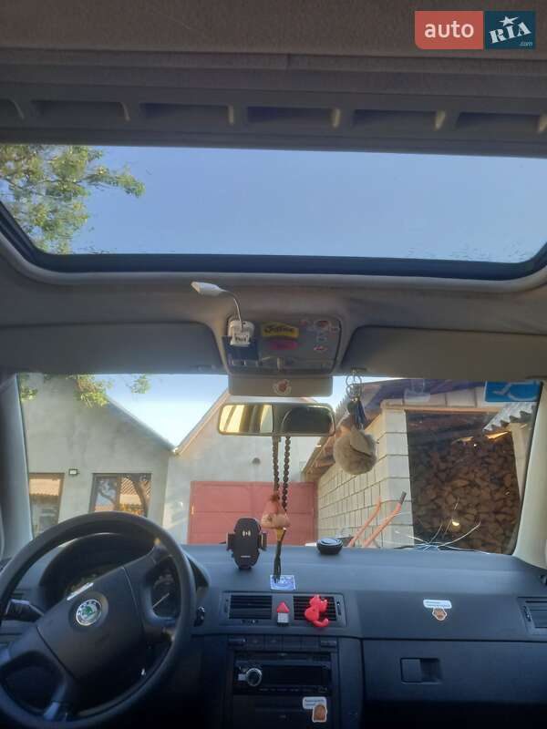 Универсал Skoda Fabia 2004 в Маневичах