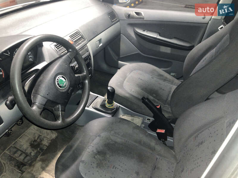 Універсал Skoda Fabia 2003 в Львові