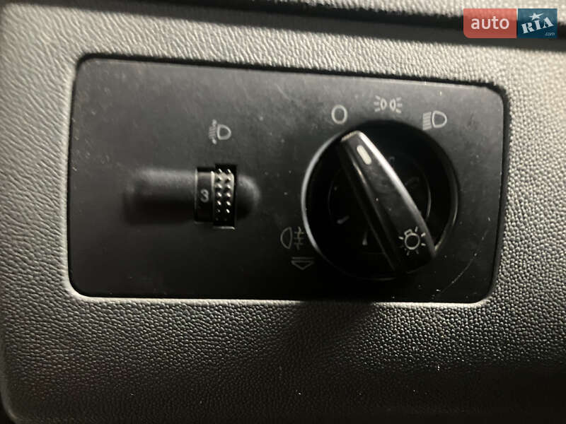 Універсал Skoda Fabia 2003 в Львові