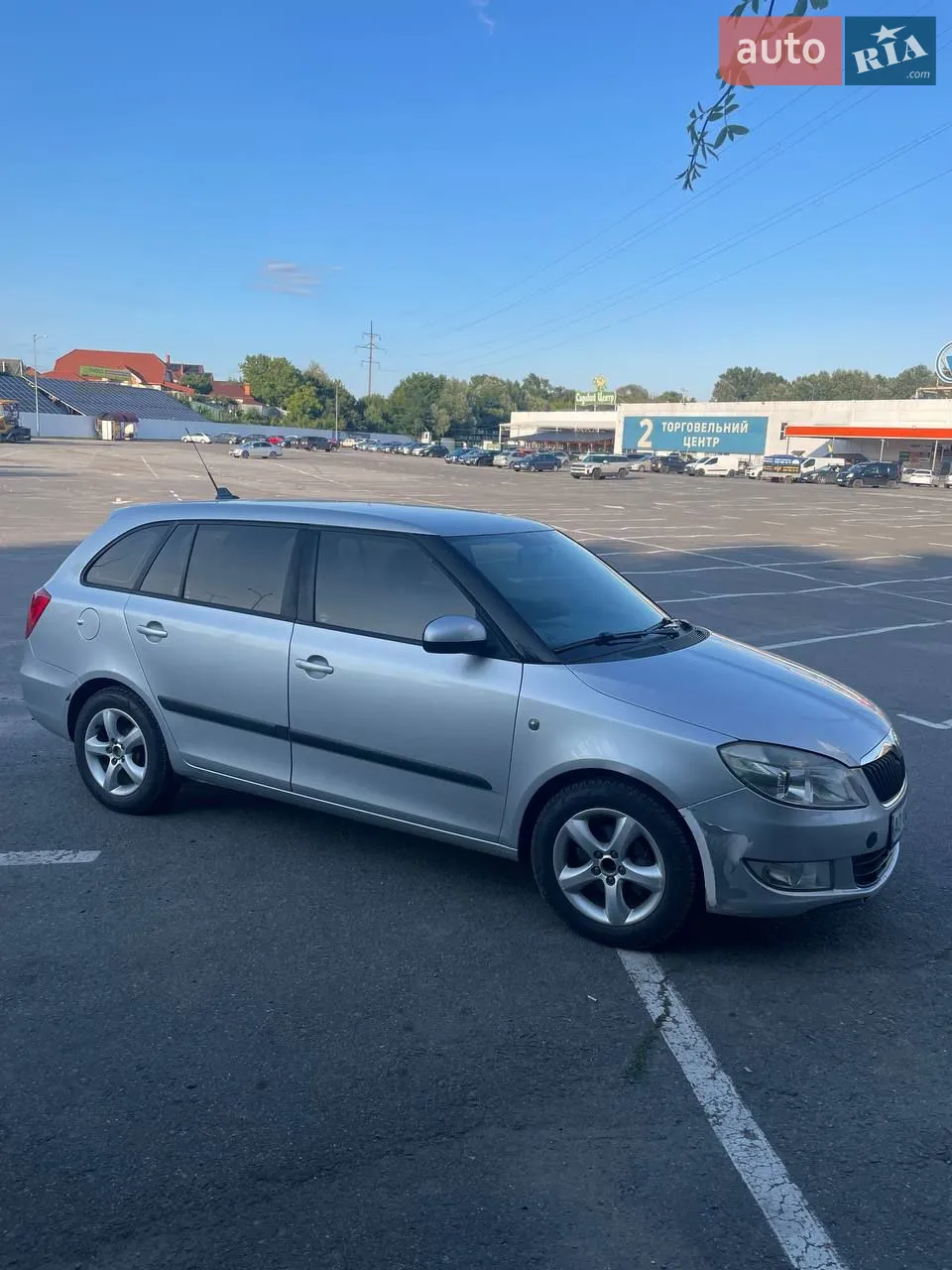 2010 Skoda Fabia - мініатюра 17