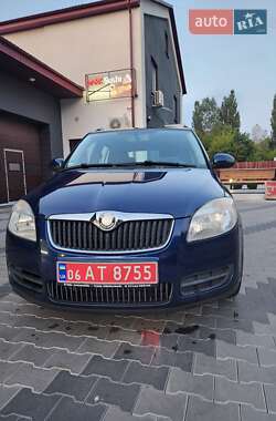Универсал Skoda Fabia 2009 в Звягеле