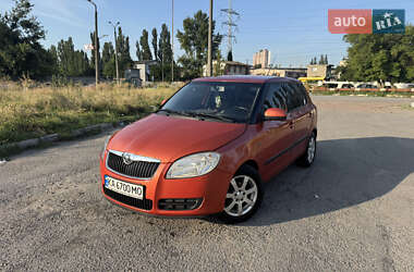 Хэтчбек Skoda Fabia 2008 в Киеве