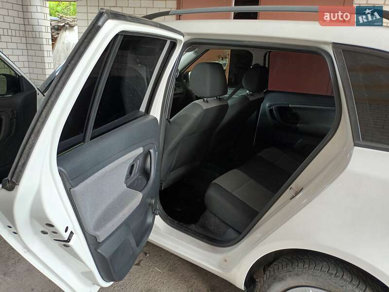 Универсал Skoda Fabia 2010 в Бердичеве фото 4 Универсал Skoda Fabia 2010 в Бердичеве