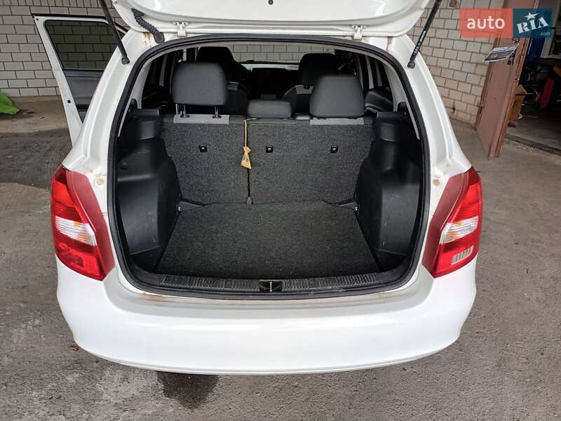 Универсал Skoda Fabia 2010 в Бердичеве фото 12 Универсал Skoda Fabia 2010 в Бердичеве