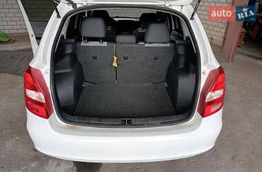 Универсал Skoda Fabia 2010 в 