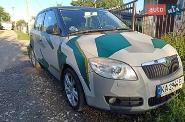 Хэтчбек Skoda Fabia 2007 в 