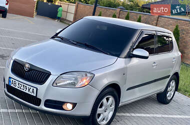 Хэтчбек Skoda Fabia 2007 в 