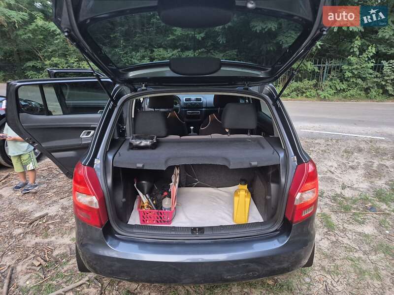 Хэтчбек Skoda Fabia 2008 в Броварах