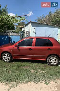 Хэтчбек Skoda Fabia 2006 в 