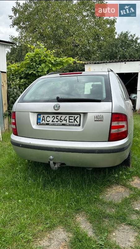 Універсал Skoda Fabia 2004 в Луцьку