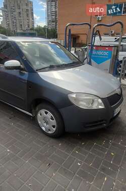 Універсал Skoda Fabia 2008 в Києві