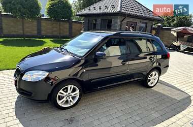 Універсал Skoda Fabia 2008 в Луцьку
