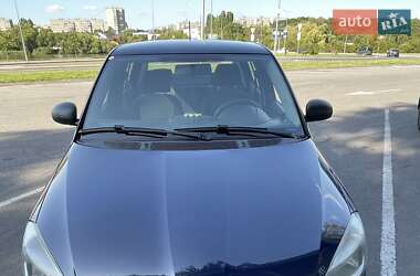 Хэтчбек Skoda Fabia 2012 в Виннице