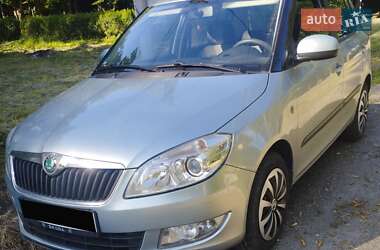 Хетчбек Skoda Fabia 2011 в Львові