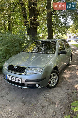 Седан Skoda Fabia 2006 в Радивилове