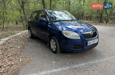 Хэтчбек Skoda Fabia 2007 в 