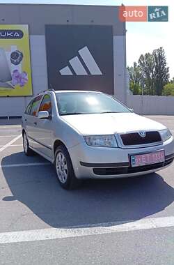 Универсал Skoda Fabia 2003 в Полтаве