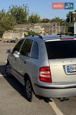 Универсал Skoda Fabia 2002 в 