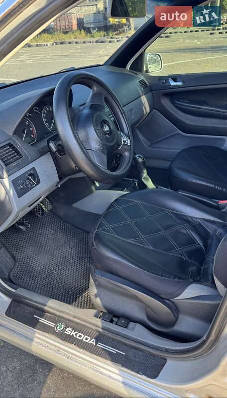 Універсал Skoda Fabia 2002 в Подільську