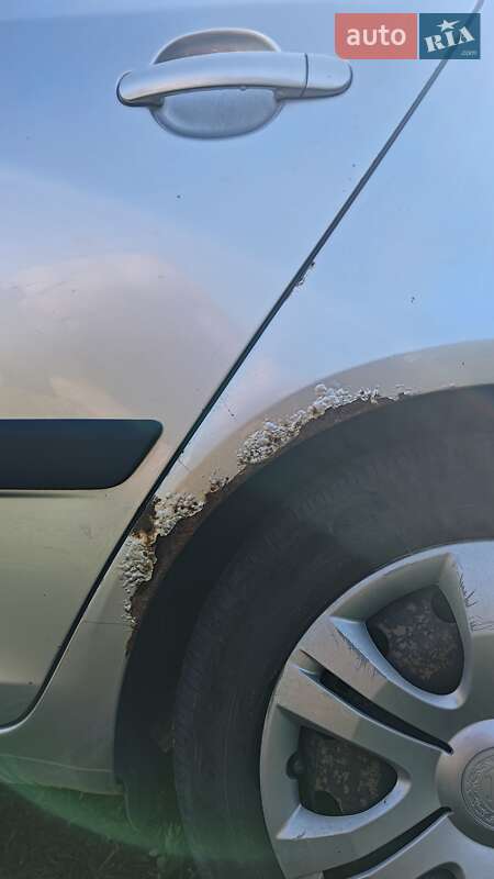 Універсал Skoda Fabia 2011 в Івано-Франківську