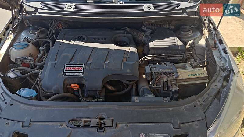 Універсал Skoda Fabia 2011 в Івано-Франківську