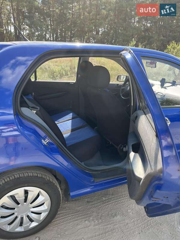 Хетчбек Skoda Fabia 2002 в Павлограді