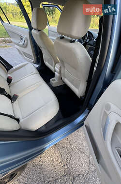 Универсал Skoda Fabia 2009 в 
