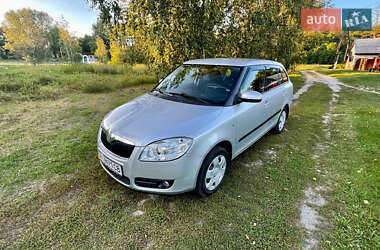 Универсал Skoda Fabia 2009 в Киеве