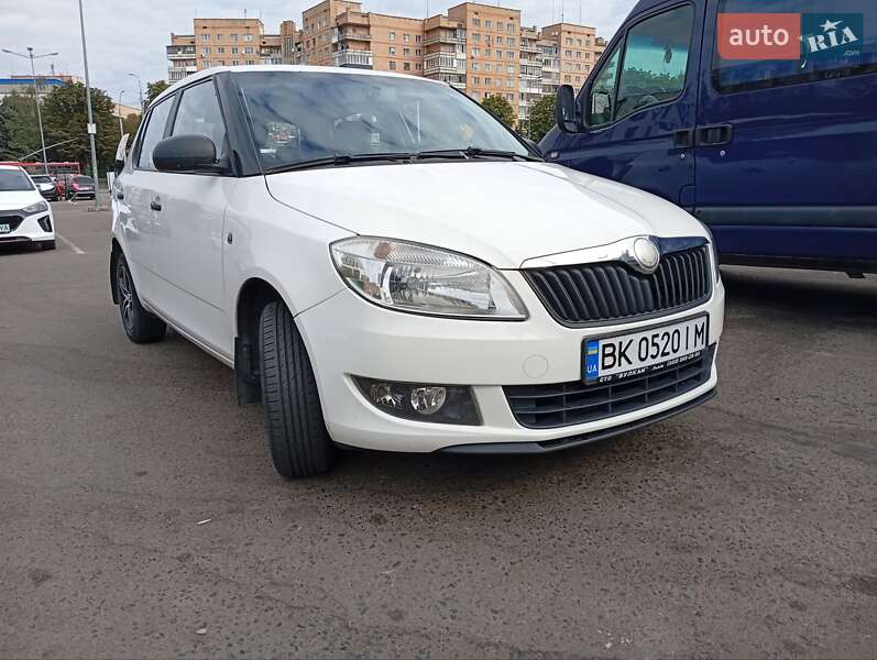 Хэтчбек Skoda Fabia 2011 в Ровно фото 30 Хэтчбек Skoda Fabia 2011 в Ровно