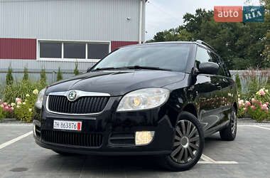 Універсал Skoda Fabia 2008 в Луцьку