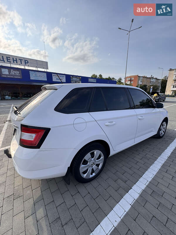 Універсал Skoda Fabia 2016 в Калуші