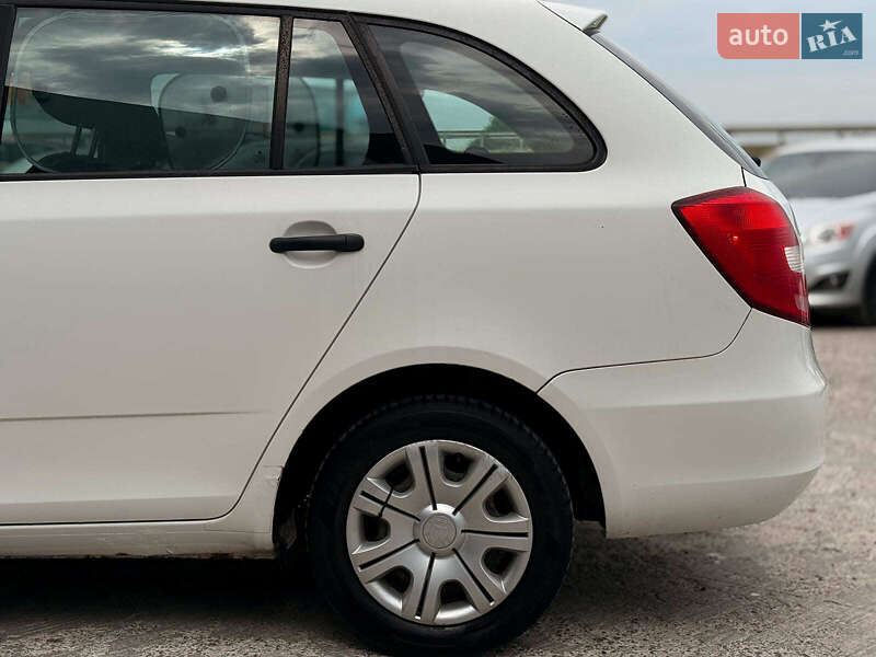 Универсал Skoda Fabia 2010 в Львове фото 6 Универсал Skoda Fabia 2010 в Львове