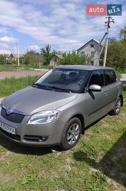 Хетчбек Skoda Fabia 2007 в Києві