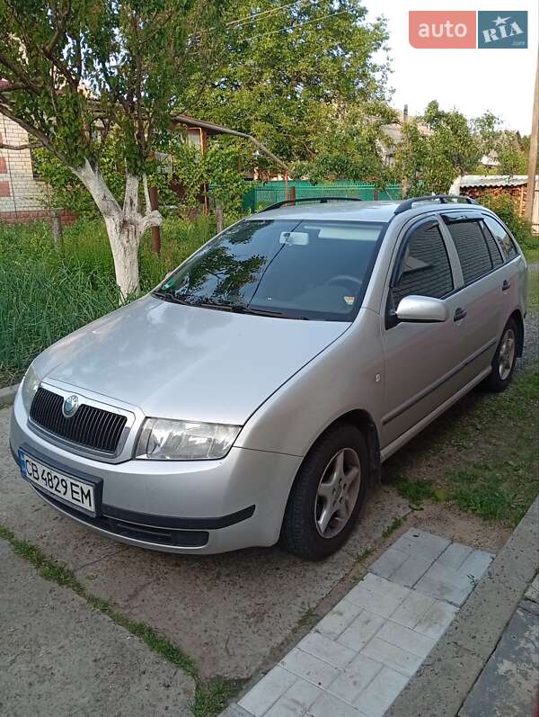 Універсал Skoda Fabia 2003 в Чернігові