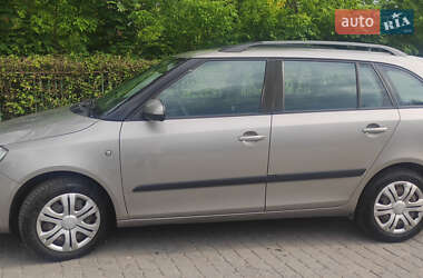 Универсал Skoda Fabia 2011 в 