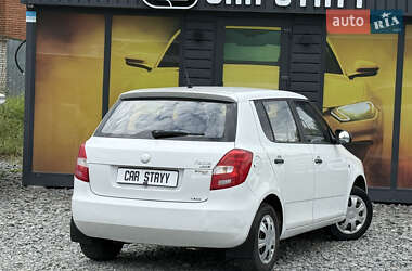 Хэтчбек Skoda Fabia 2009 в 