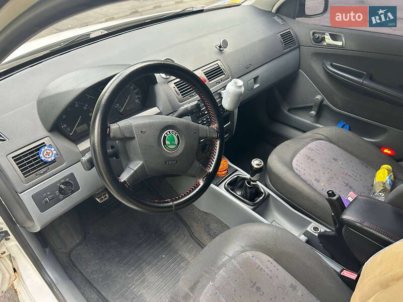 Универсал Skoda Fabia 2003 в Киеве